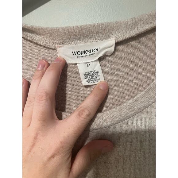 Workshop Women’s Long Sleeve Front Pocket Blouse - Picture 3 of 3